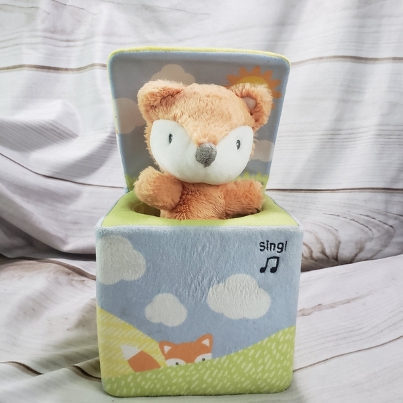 Baby Gund Fox In A Box Hide And Seek Musical Plush Toy 2022 Interactive Sensory - Picture 1 of 14